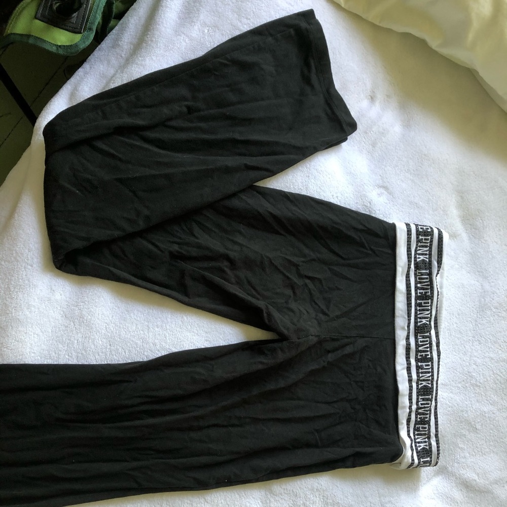 Victoria’s Secret PINK bootcut yoga pants